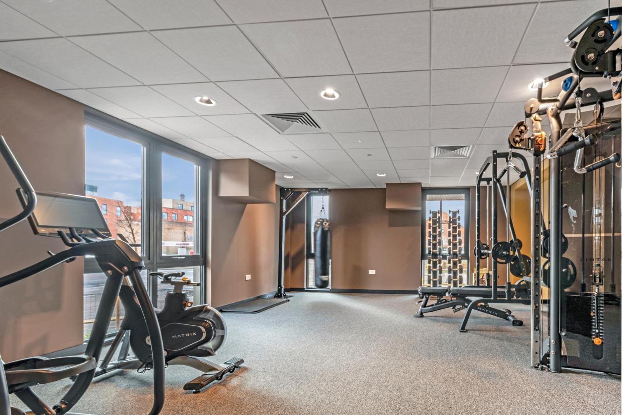 Carillon 60 With Free Secure Parking Apartment